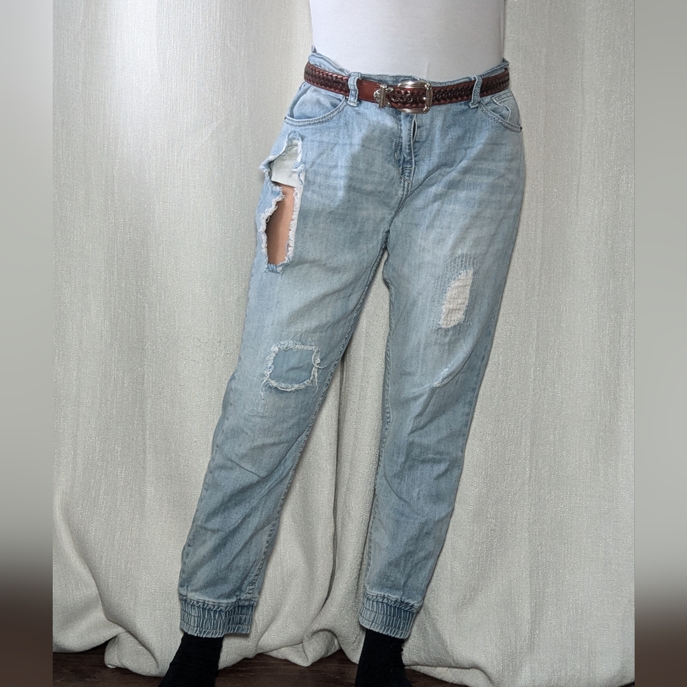Low Rise Patchwork Distressed Jogger Jeans